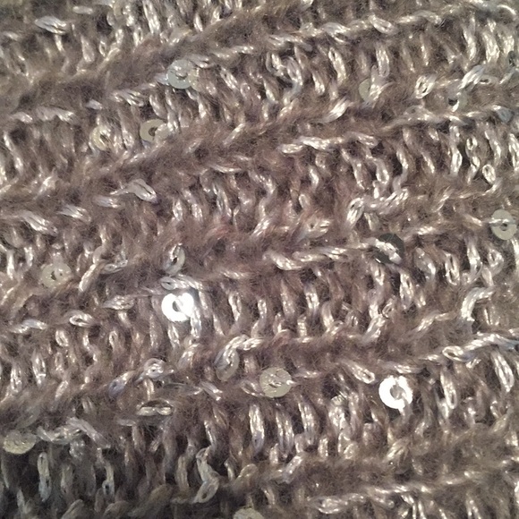 Liz Claiborne sequin super soft sweater EUC - Picture 6 of 7